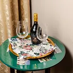 Antica Boutique 3* Bari