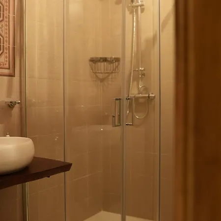 Antica Boutique Bed & Breakfast *