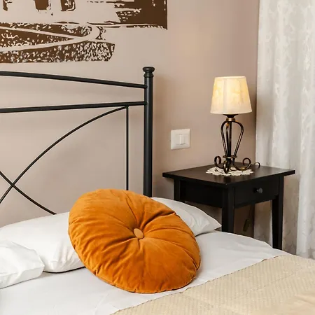 Antica Boutique Bed & Breakfast 4*